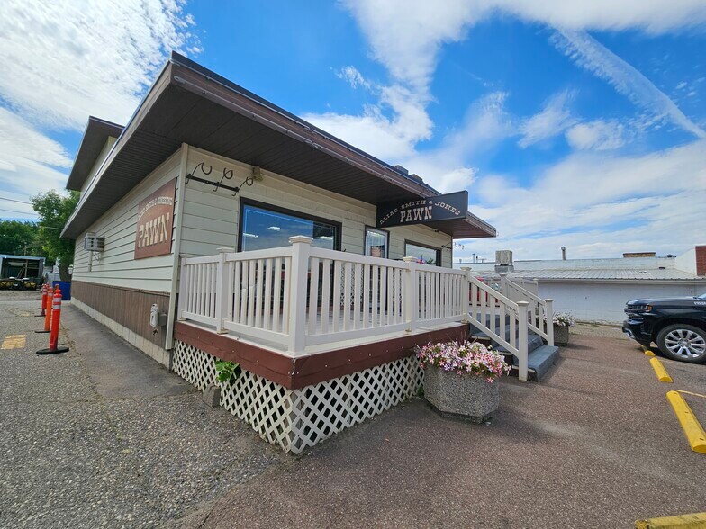 312 Central Ave W, Great Falls, MT à vendre - Photo du bâtiment - Image 2 de 11