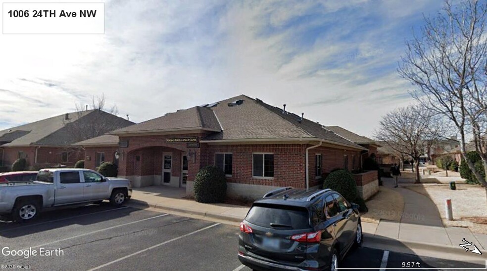 1006 24th Ave NW, Norman, OK for sale - Building Photo - Image 2 of 93