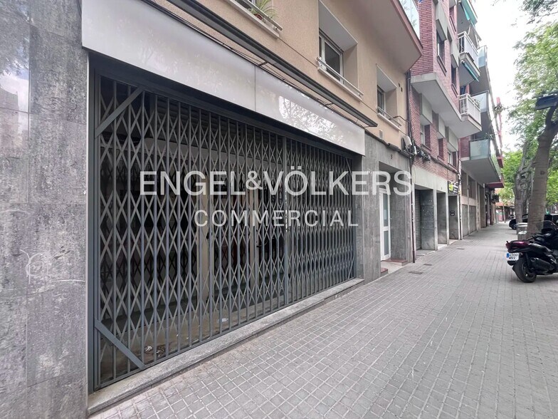 Multifamily in Badalona, Barcelona for sale - Building Photo - Image 2 of 3