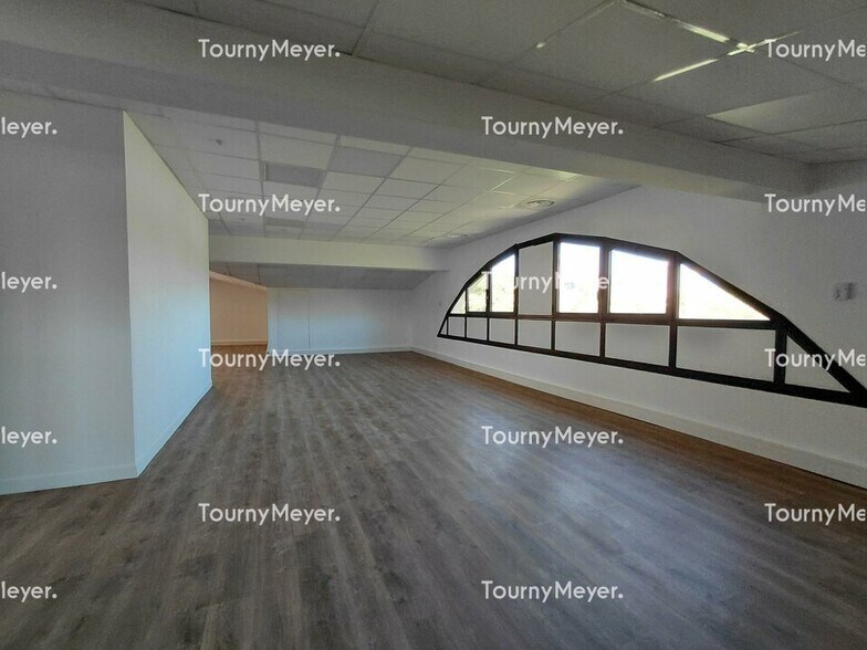 119 Avenue Jacques Cartier, Montpellier for lease - Interior Photo - Image 3 of 8