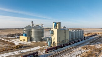 Plus de détails pour 500 Railroad Ave, Sutton, ND - Industriel à vendre