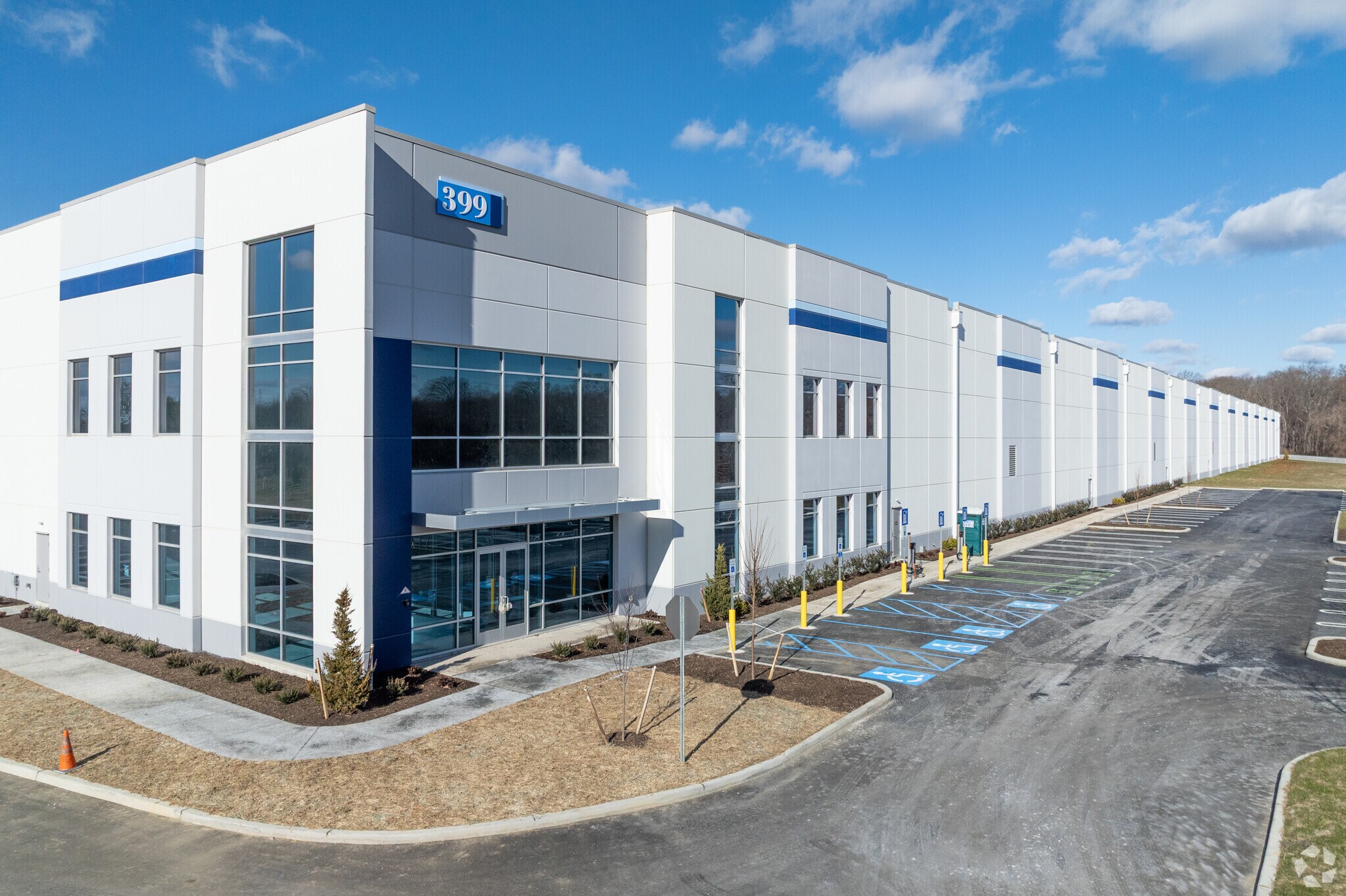 399 Princeton Hightstown Rd, West Windsor, NJ for lease Building Photo- Image 1 of 2