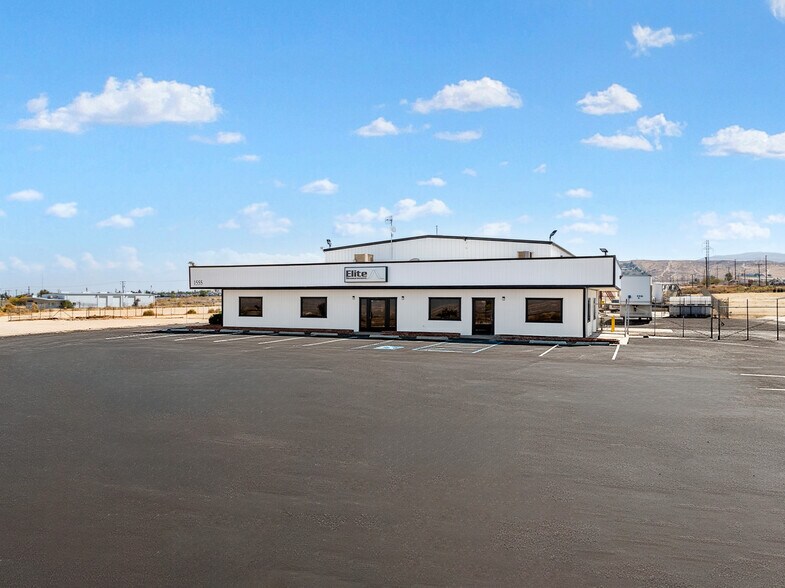 1587 Kern - Hwy 33 St, Taft, CA à vendre - Photo du bâtiment - Image 3 de 8