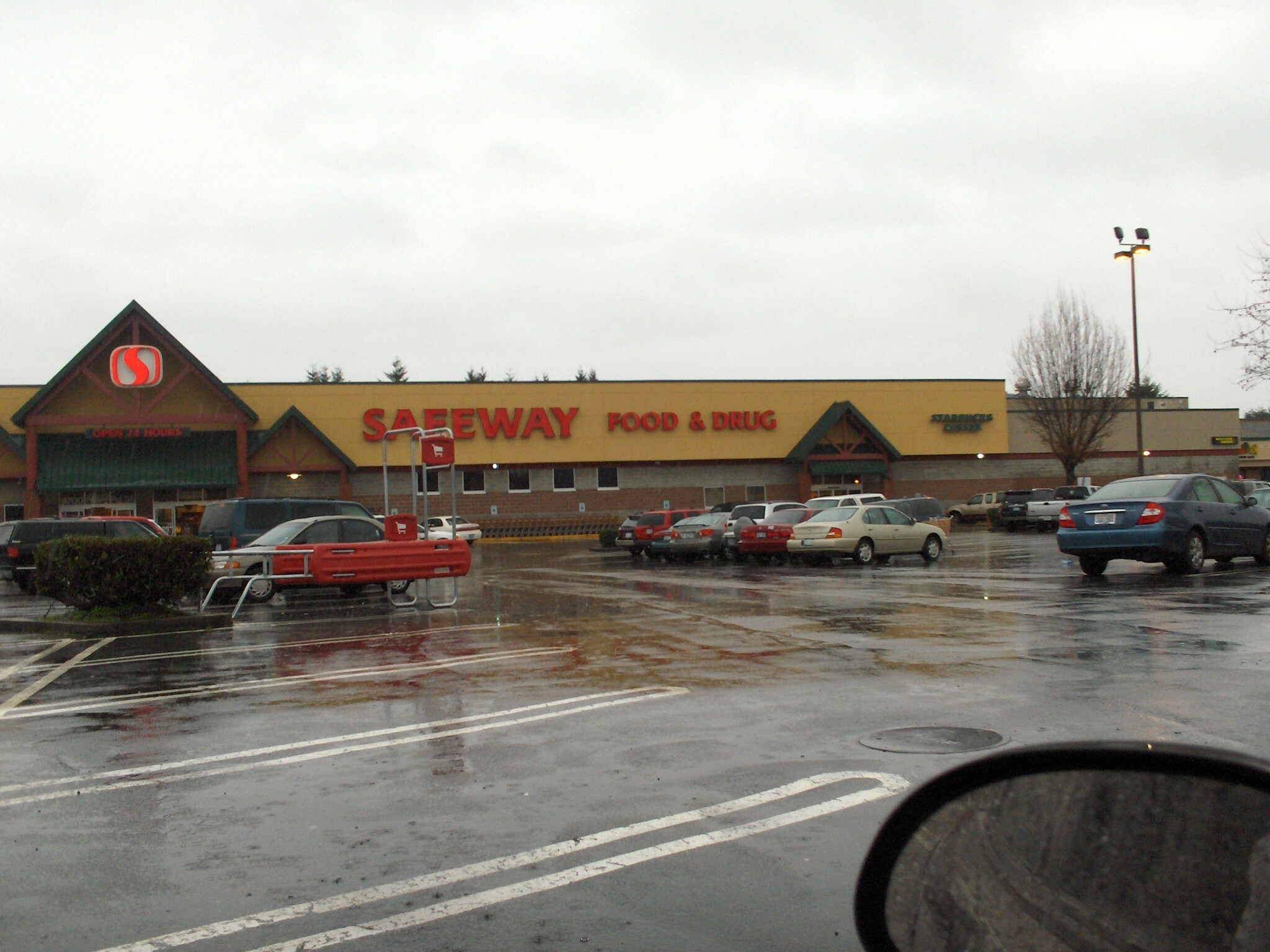 4700 Yelm Hwy SE, Lacey, WA à louer Photo du bâtiment- Image 1 de 4