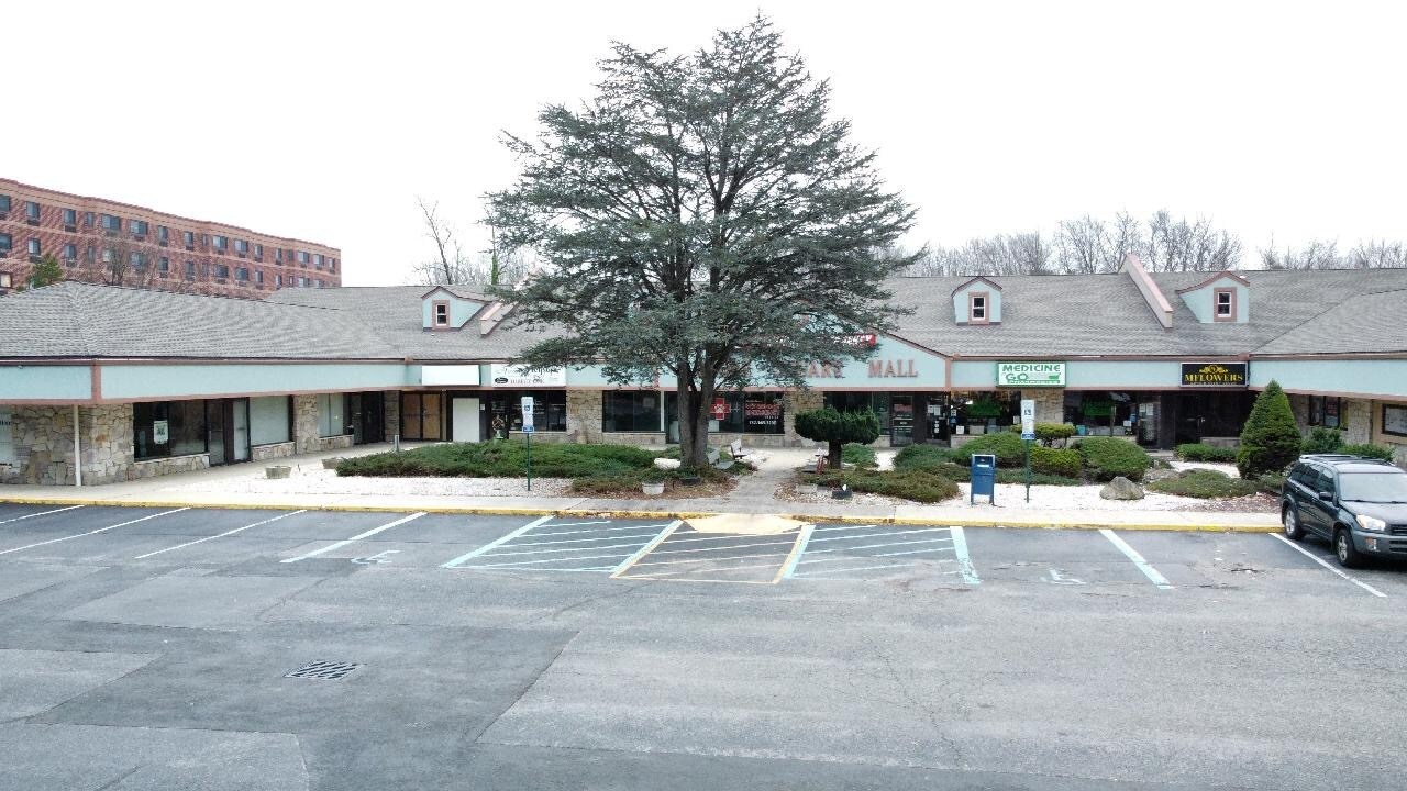 1000 Highway 70, Lakewood, NJ for lease Building Photo- Image 1 of 7