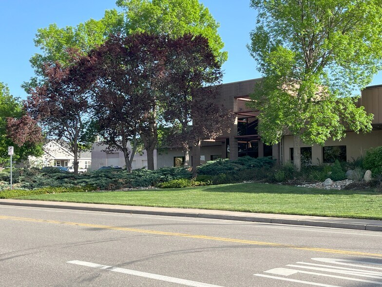 985 N Wilson Ave, Loveland, CO for sale - Building Photo - Image 2 of 11