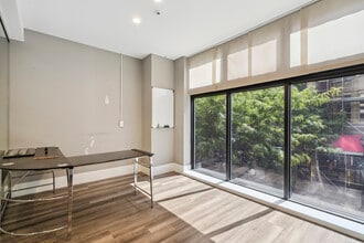 1737-1739 Chestnut St, Philadelphia, PA for lease Interior Photo- Image 1 of 17