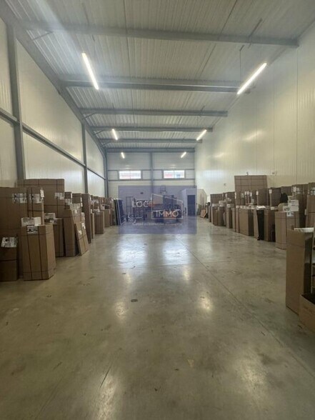 Industrial in Cestas for lease - Interior Photo - Image 3 of 4