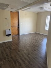 2204 Garnet Ave, San Diego, CA à louer Photo intérieure- Image 2 de 13