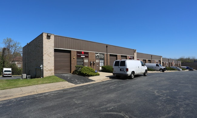 Plus de détails pour 4544 Beech Rd, Temple Hills, MD - Local d'activités à louer