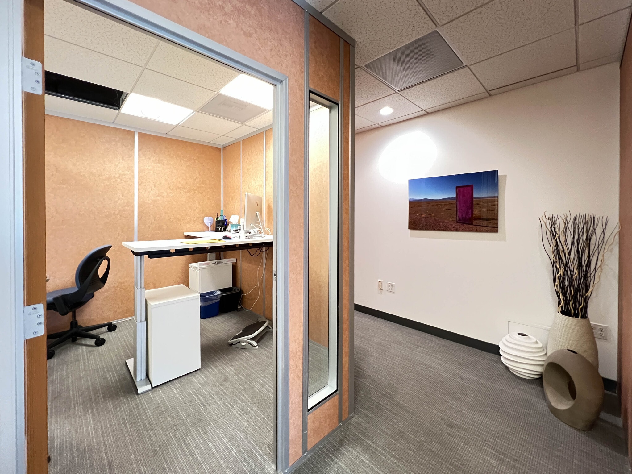 542 El Camino Real, San Carlos, CA for lease Interior Photo- Image 1 of 2