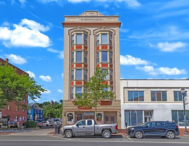 160 Main St, New Britain, CT for sale - Building Photo - Image 3 of 8