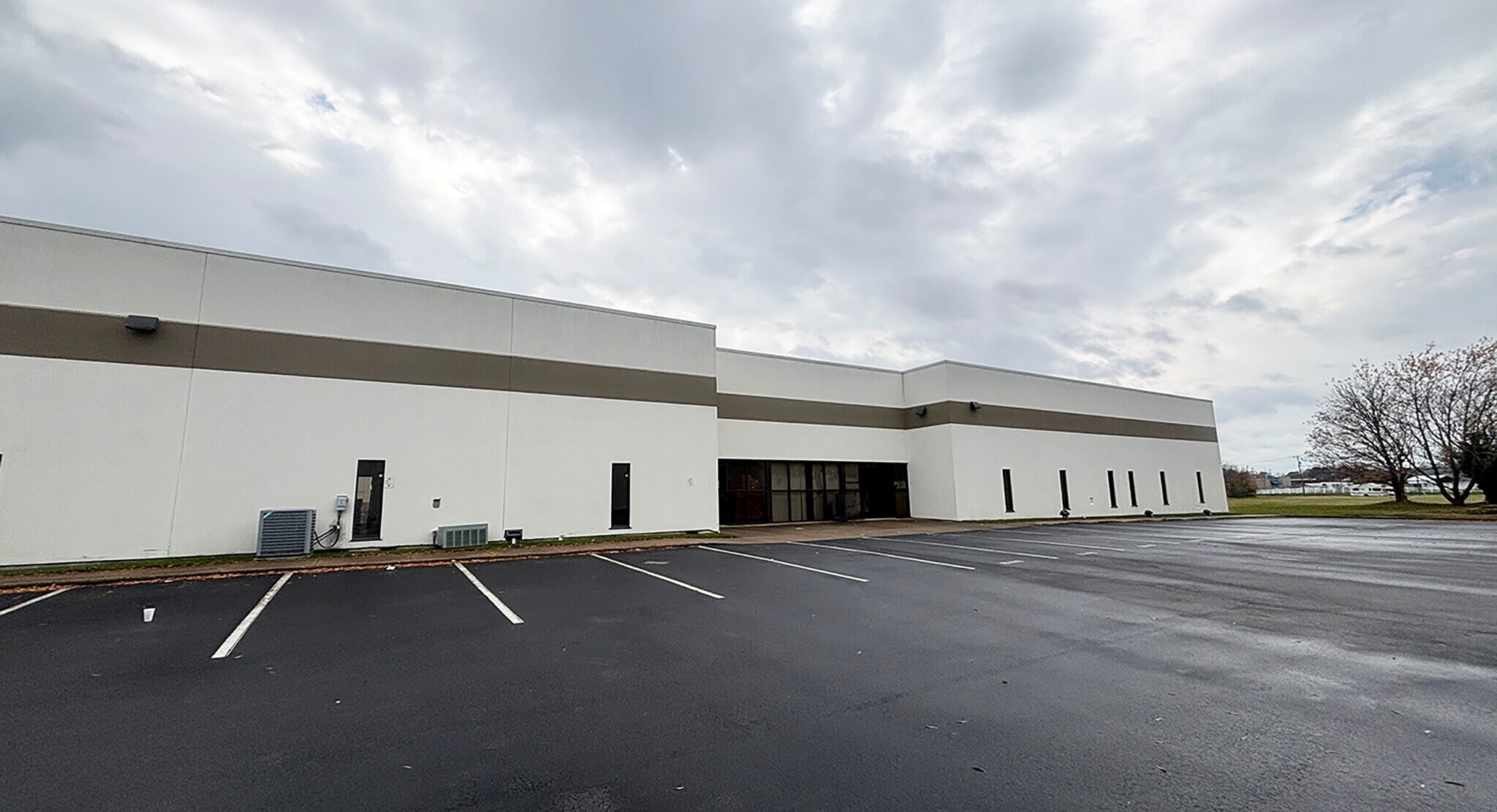 1320 Court St, Portsmouth, VA à louer Photo principale- Image 1 de 4