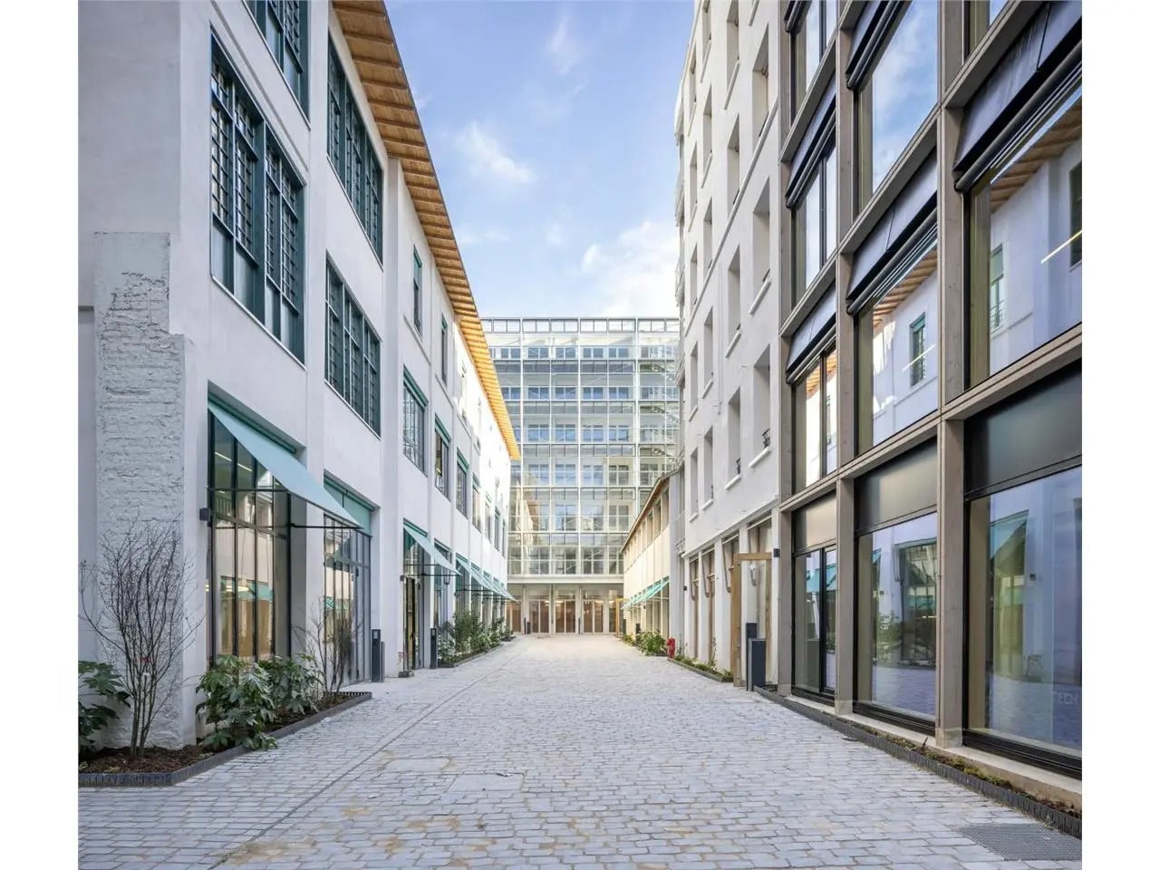 206 Rue La Fayette, Paris for lease Building Photo- Image 1 of 11