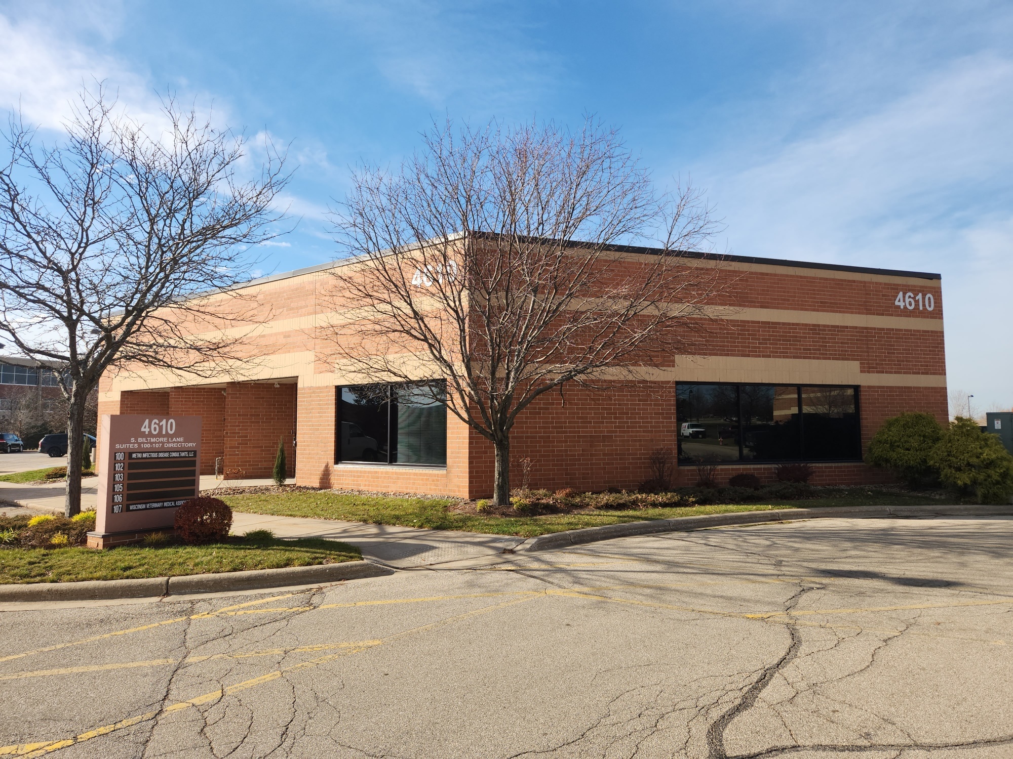 4610 S Biltmore Ln, Madison, WI for lease Building Photo- Image 1 of 4