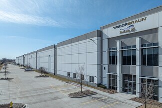 Plus de détails pour 825 Veterans Pky, Bolingbrook, IL - Industriel à louer