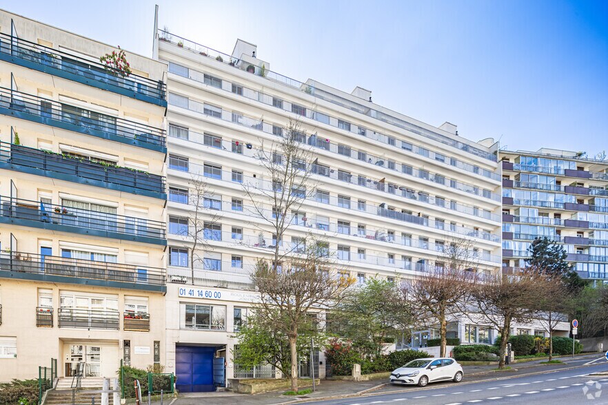 Office in Meudon for lease - Primary Photo - Image 1 of 4