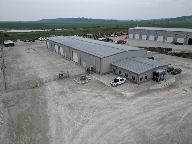 Plus de détails pour 3400 Old Mormon Bridge Rd, Crescent, IA - Industriel à louer