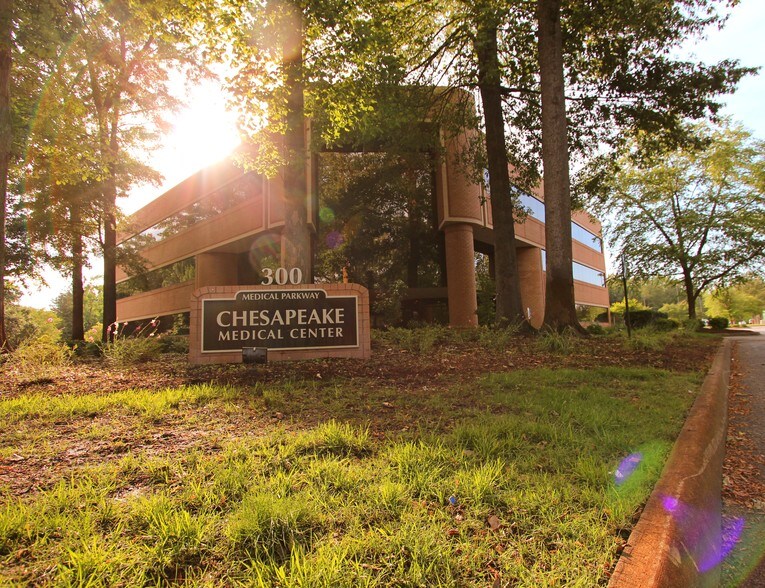 300 Medical Pky, Chesapeake, VA à louer - Photo du bâtiment - Image 3 de 4