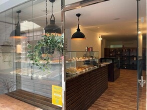 Commerce de détail dans Barcelone, Barcelona à louer Photo intérieure- Image 2 de 9