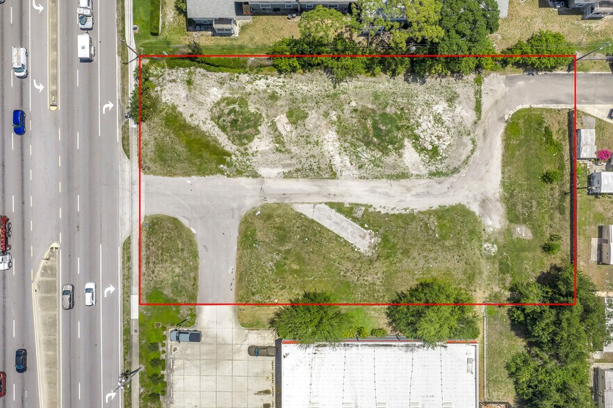 300 Starkey, Largo, FL à vendre - Photo du bâtiment - Image 3 de 14