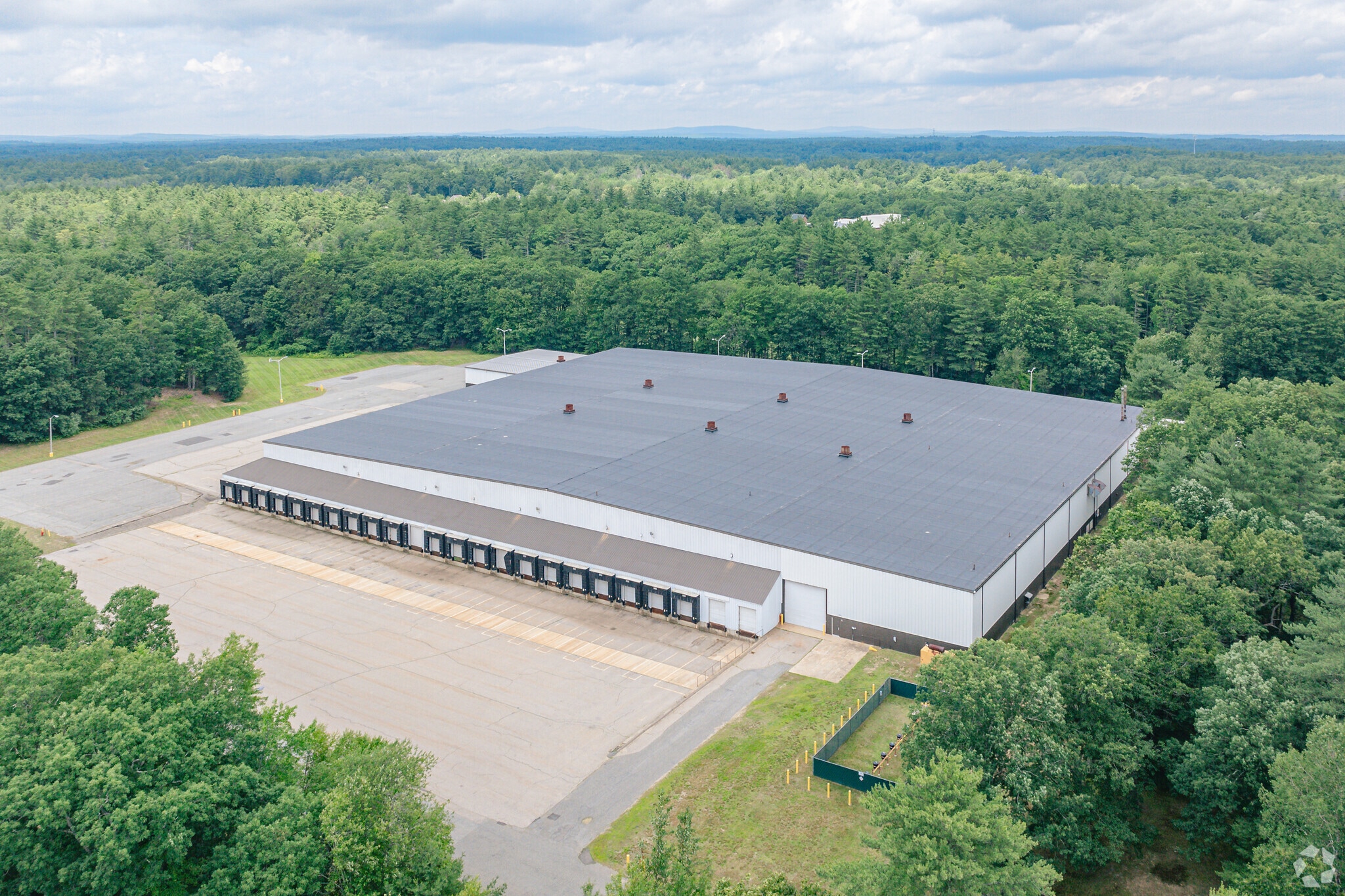 266 Route 125, Kingston, NH for lease Building Photo- Image 1 of 31