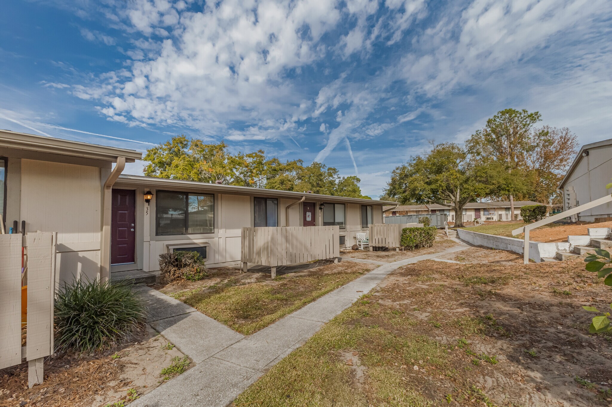 33305 Ryan Dr, Leesburg, FL à vendre Photo principale- Image 1 de 14