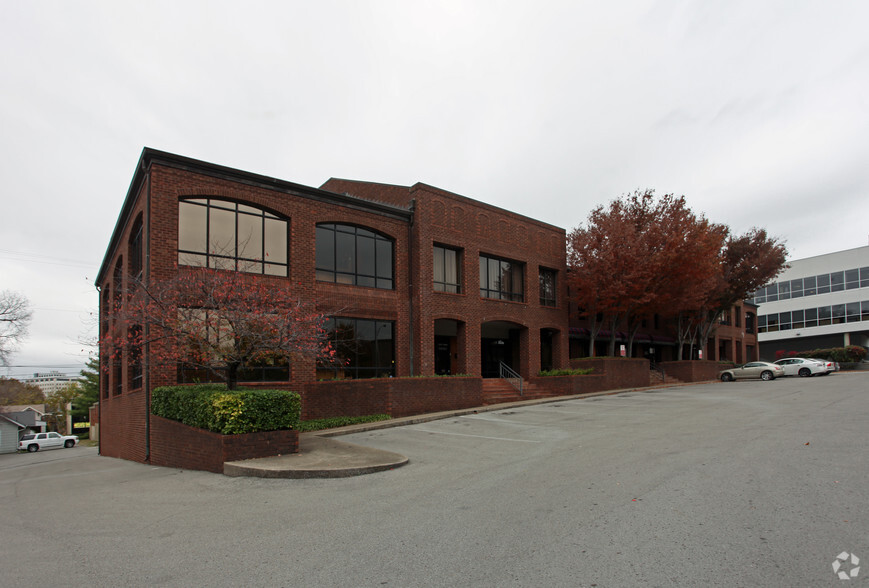 33 Music Sq W, Nashville, TN for lease - Building Photo - Image 3 of 61