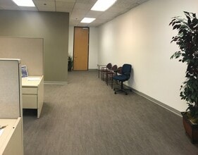 10350-10370-10390 Commerce Center Dr, Rancho Cucamonga, CA for lease Interior Photo- Image 2 of 6