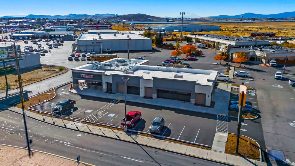 2508 S 6th St, Klamath Falls, OR for lease - Building Photo - Image 2 of 8