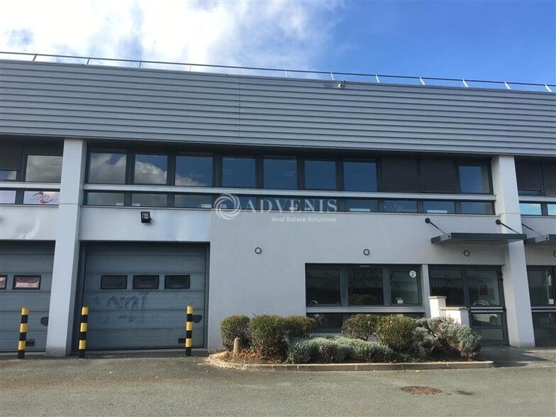 1 Avenue Le Verrier, Trappes for lease - Building Photo - Image 3 of 6