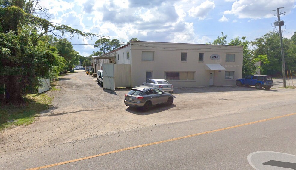 3605 N Davis Hwy, Pensacola, FL à vendre - Photo du bâtiment - Image 2 de 43