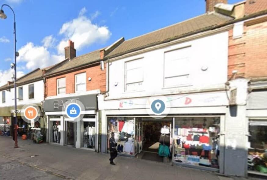24 High St N, London for lease - Building Photo - Image 1 of 2