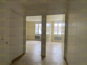 Office in Taverny for lease Interior Photo- Image 2 of 9