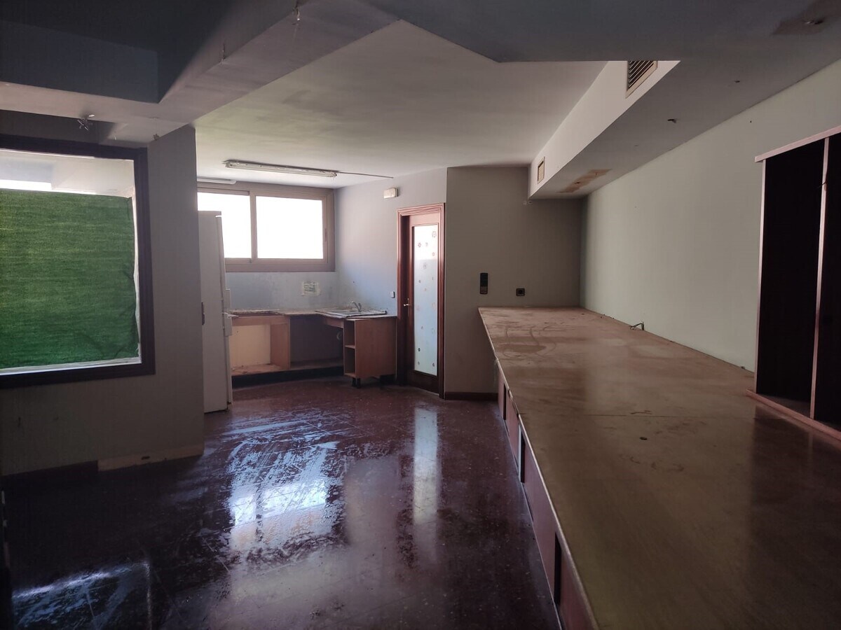 Sant Boi de Llobregat, BAR 08830 -  -  - Photo intérieure - Image 1 of 14