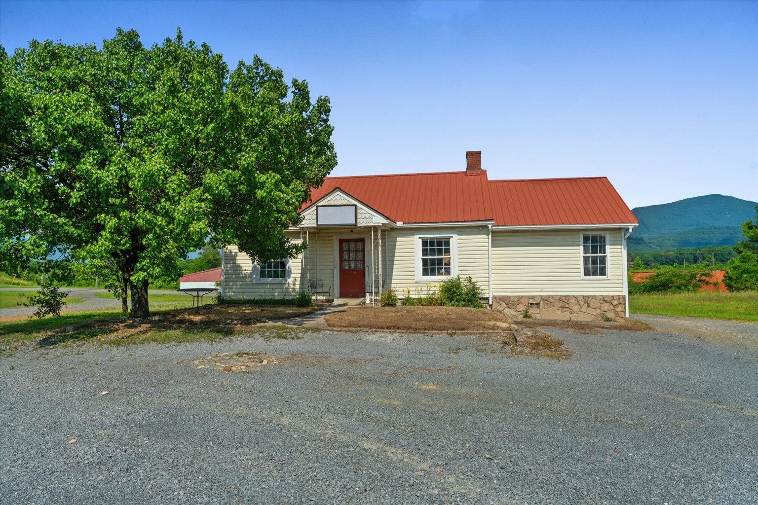 806 N 3rd Ave, Chatsworth, GA for sale Building Photo- Image 1 of 65