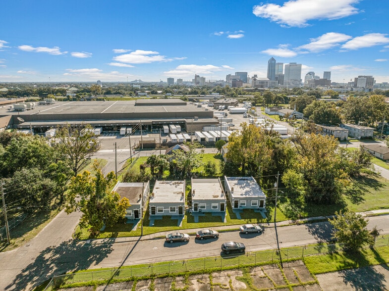 821-835 Minnie St, Jacksonville, FL for sale - Building Photo - Image 2 of 14