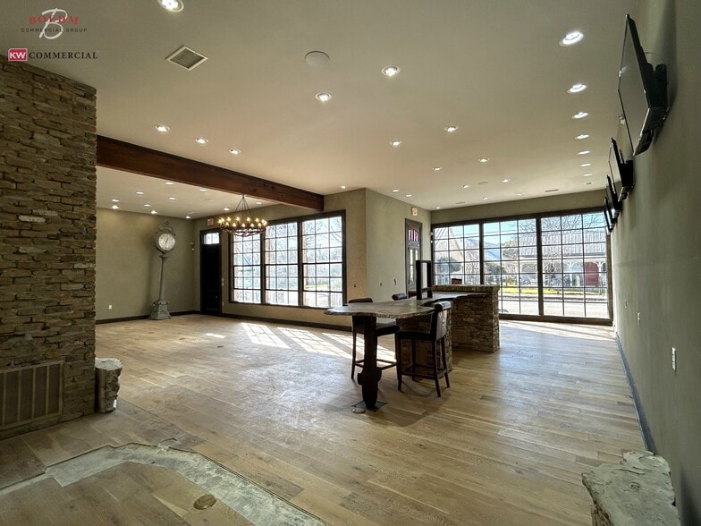 626 High St, Comfort, TX à vendre - Photo intérieure - Image 2 de 25