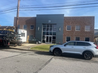 Plus de détails pour 21 Deforest St, Amityville, NY - Industriel à vendre