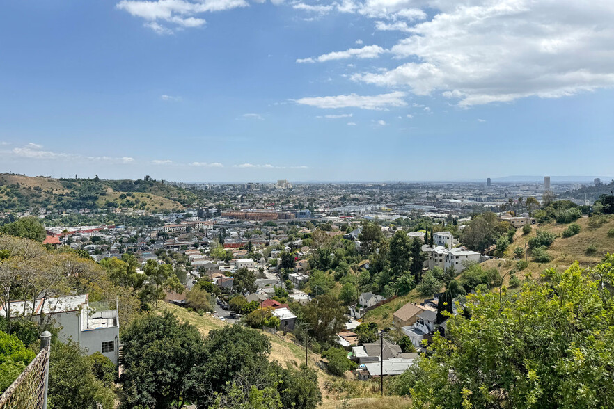 3624 Montalvo st, Los Angeles, CA for sale - Building Photo - Image 3 of 12