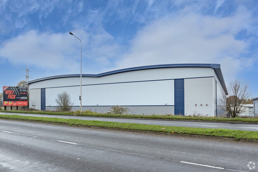 Cannock Rd, Featherstone à louer - Photo du bâtiment - Image 3 de 6