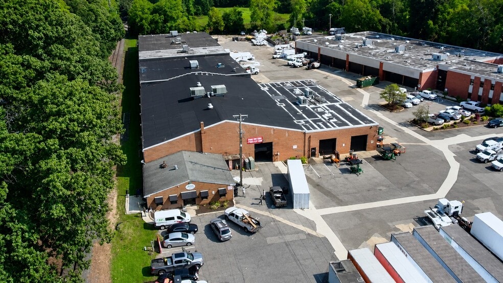 15101 Buck Ln, Upper Marlboro, MD for lease - Building Photo - Image 1 of 11