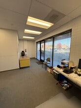 450 Lakeville St, Petaluma, CA for lease Interior Photo- Image 1 of 6