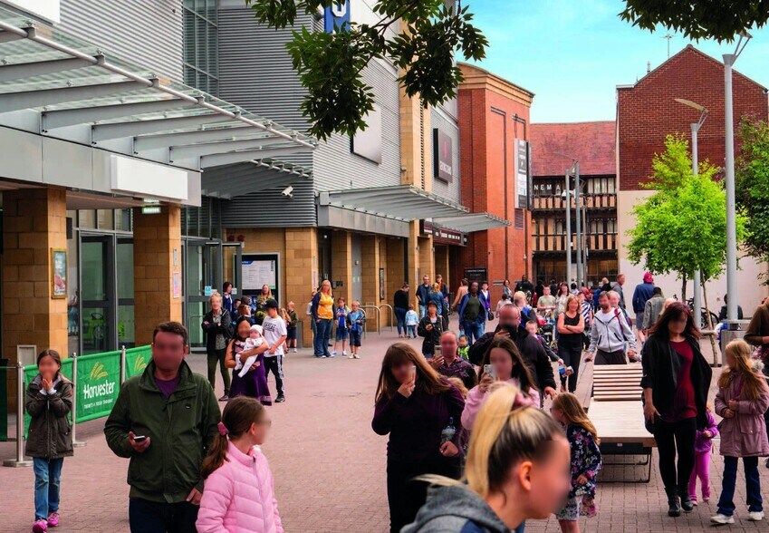 Croft Rd, Coventry à louer - Photo du bâtiment - Image 2 de 7