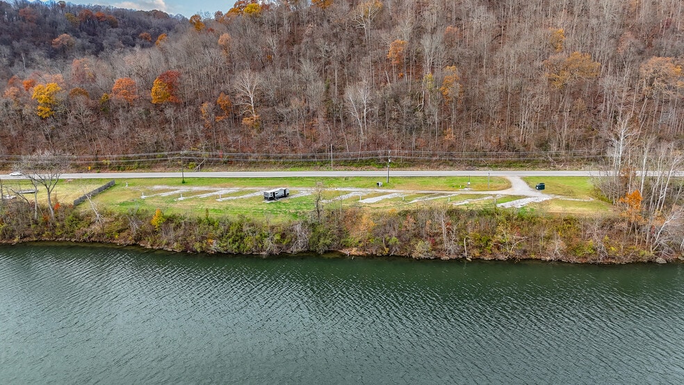 41084 OH-7, Newport, OH for sale - Building Photo - Image 2 of 28