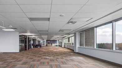 7150 Derrycrest Dr, Mississauga, ON for lease Interior Photo- Image 2 of 3