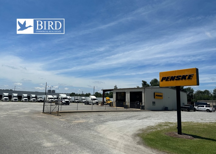 1108 Centennial Ave, Albany, GA for lease - Building Photo - Image 1 of 6