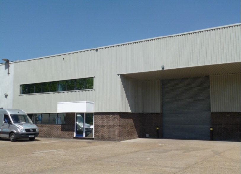 4-6 Caley Close, Norwich à vendre - Photo du bâtiment - Image 2 de 3