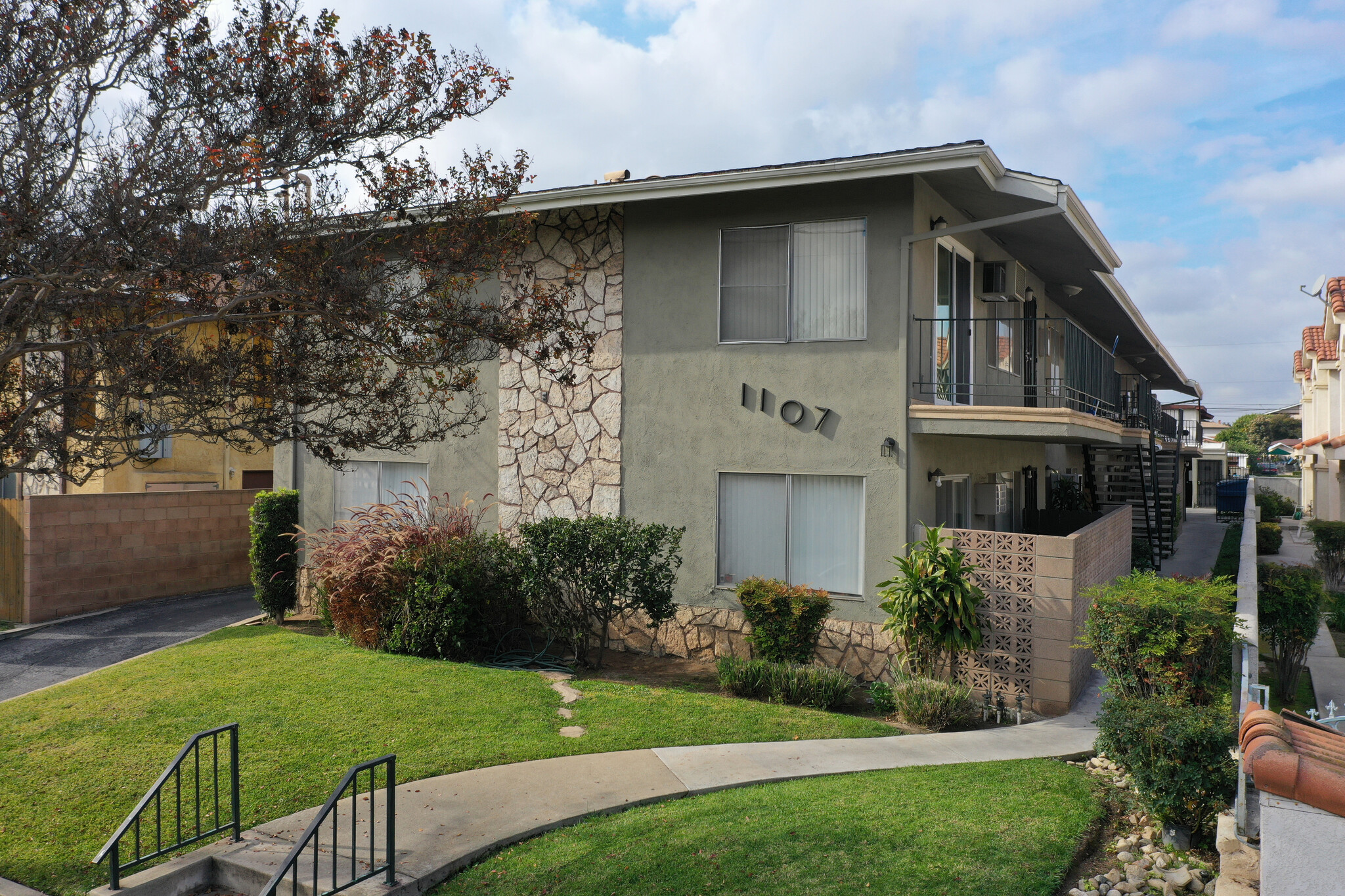 1107 S Marguerita Ave, Alhambra, CA à vendre Photo du bâtiment- Image 1 de 1