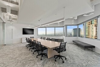 2121 Avenue of the Stars, Century City, CA for lease Interior Photo- Image 2 of 13